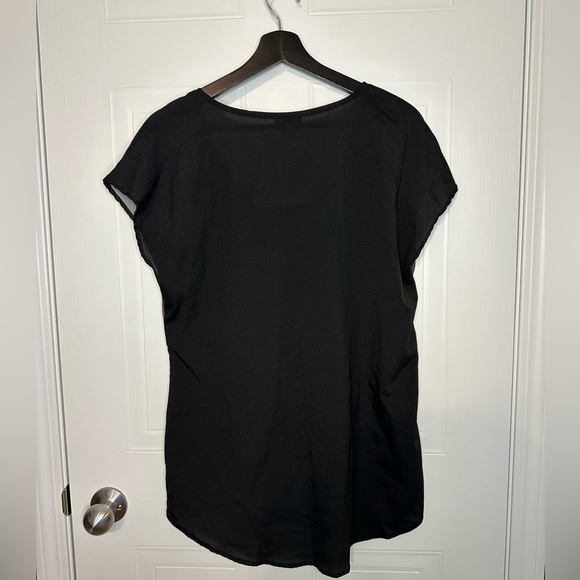 Cheetah shirt - Picture 2 of 2